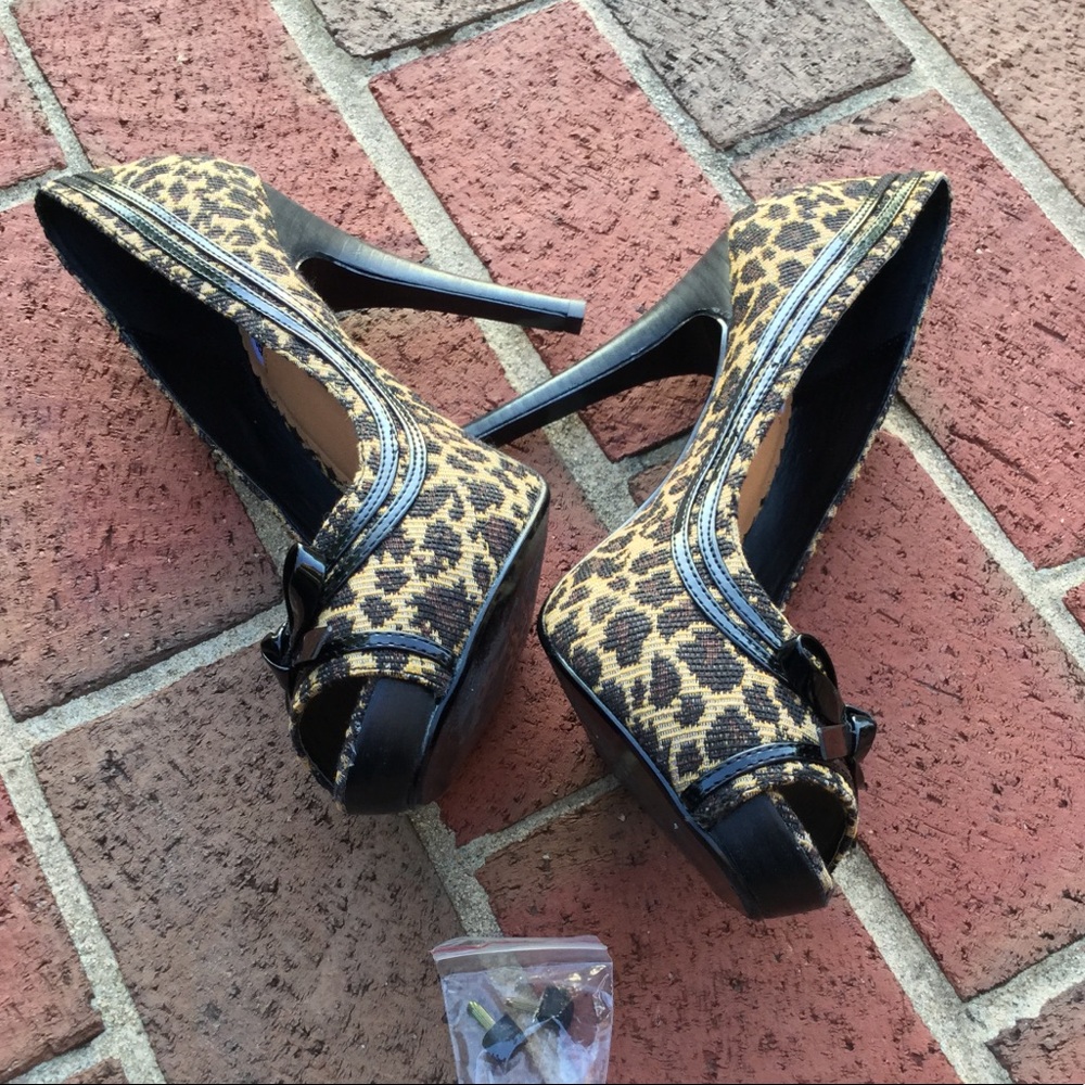 Not Rated Leopard Heels